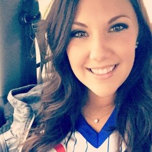 Meet your Posher, Mallory